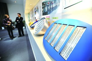 四联牵手高速集团抢占LED路灯市场 新型灯寿命8年引领照明设备革新